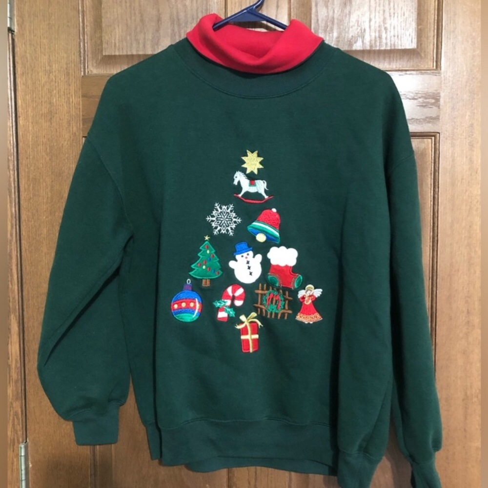 Turtleneck Embroidered Christmas sweater